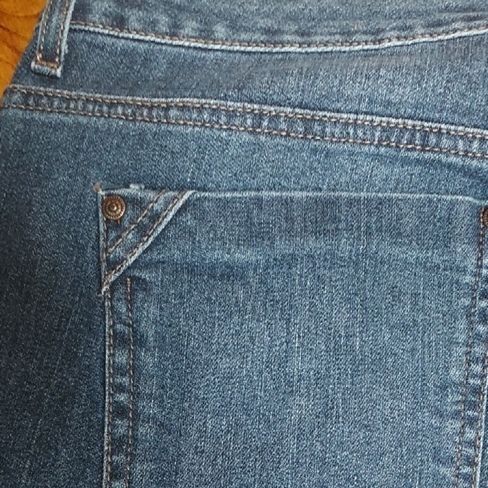 Bandolino Karyn Boyfriend Blue Denim Jeans - Picture 5 of 6